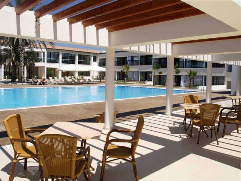 Royal Blue Hotel & Spa Geroskipou ภายนอก รูปภาพ