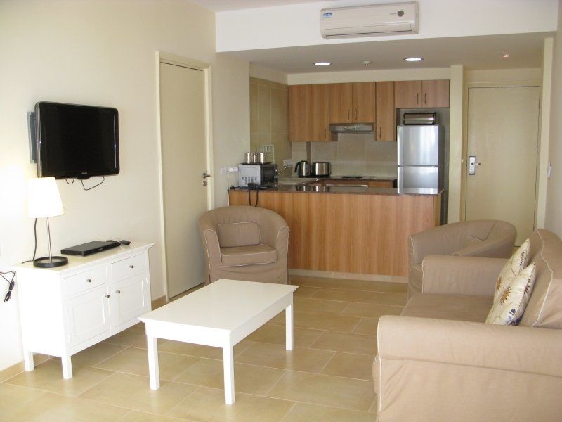 Royal Blue Hotel & Spa Geroskipou ภายนอก รูปภาพ