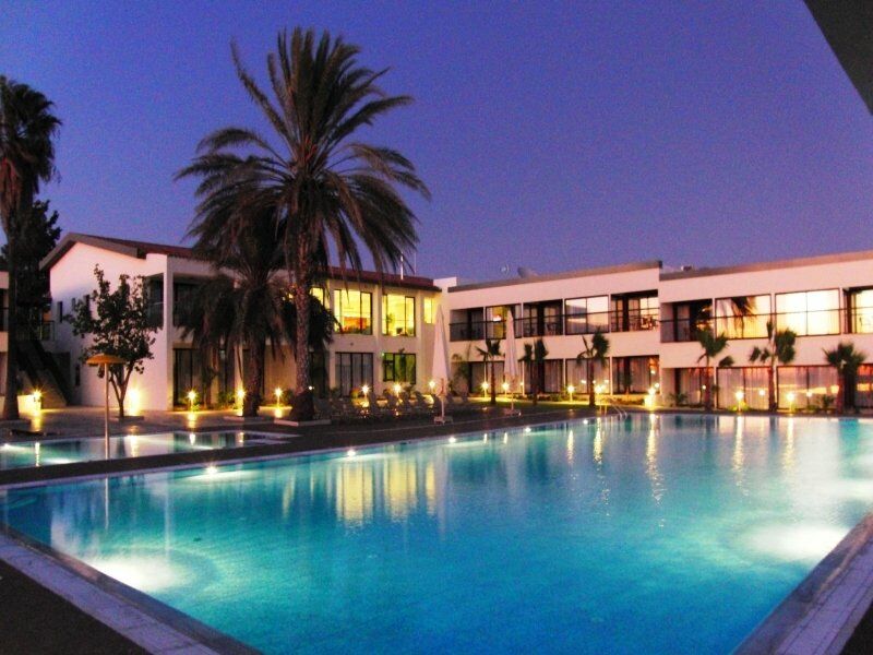 Royal Blue Hotel & Spa Geroskipou ภายนอก รูปภาพ